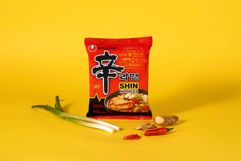 4.23 oz (Pack 20), Packaging Nongshim Shin Ramyun Noodles, Spicy Korean Signature Instant Ramyun, Rich Beef Flavored
