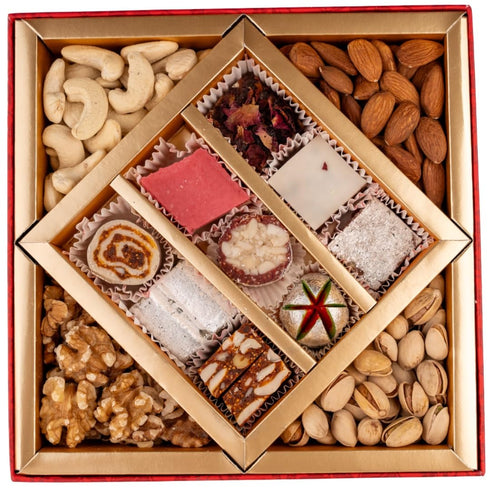 1 LB Assorted Sweets & Dry Fruit Gift Box