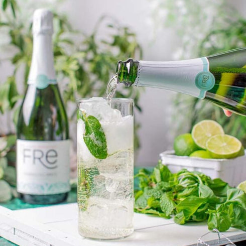 Sutter Home Fre Sparkling Brut from California Vineyards - Bubbles of Green Apple and Ripe Pear Aromas with a Dry