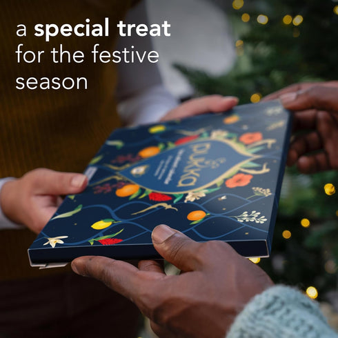 2025 24 100% Pukka Advent Calendar Organic Tea Sampler, Selection of Delightful Black & Green Tea Infusions, Christmas