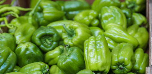 RawJoy (2 Fresh Organic Green Bell Peppers by Farms Pound)