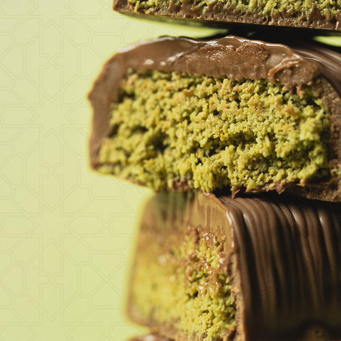 Lovetta Chocolate (2 Pack) Lovetta Dubai Milk Chocolate Bar Pistachio Knafeh - Luxury Rich Chocolate, Individually