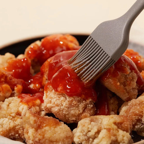 2 Pack 11.33 oz VIVID KITCHEN Korean Chicken Sauce Low-Calorie, No Preservatives Sweet and Savory Flavor Easy Squeeze