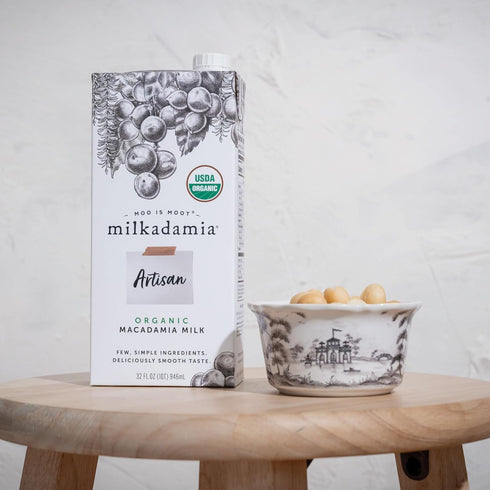 32 (Pack 6) Milkadamia Organic Artisan Macadamia Milk, Non-Dairy, Plant Based, Vegan, Gluten Free, Fluid Ounce
