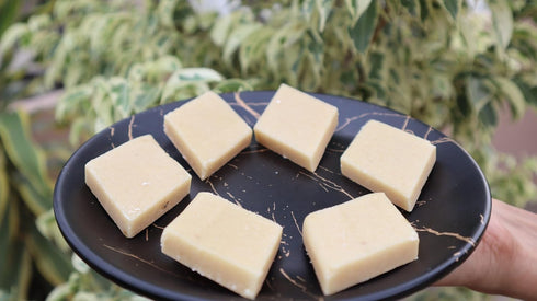 Generic 400g (Pack 1), Kaju Katli, of Indian Cashew Sweet in Diamond Form Box (Plain)