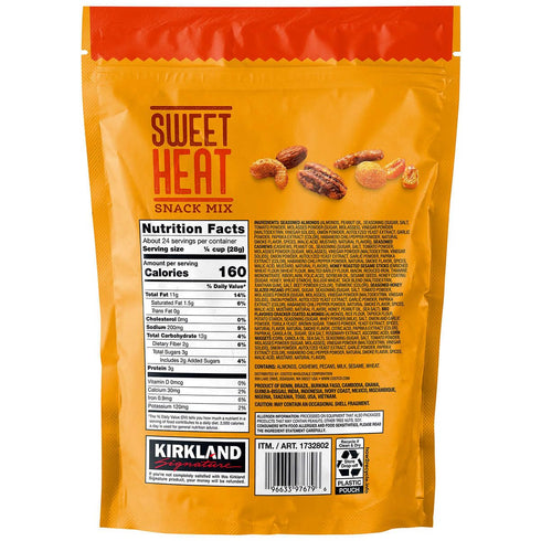 KIRKLAND 24 oz (1 Lb 8 oz) 680g Signature Sweet Heat Snack Mix