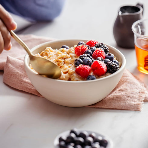 32oz (Pack 4) Bob's Red Mill Gluten Free Organic Old Fashioned Rolled Oats, of - Non GMO, Whole Grain, Vegan, Kosher
