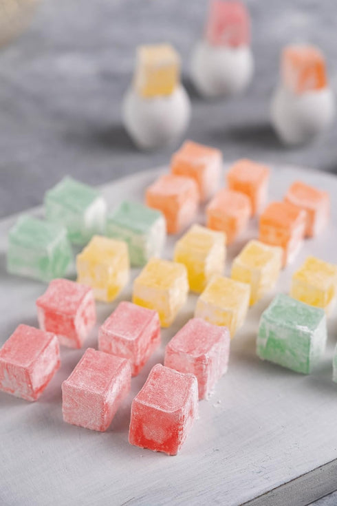 Mughe Gourmet Turkish Delight Candy Gift Box - 7oz/200g - Halal, Vegan Lokum Fruit Flavors for Special Occasions