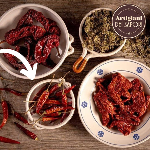 9.8 oz, ARTIGIANI DEI SAPORI - Crushed Calabrian Chili Peppers In Oil Glass, Italian Hot Chili Sauce, Peperoncini