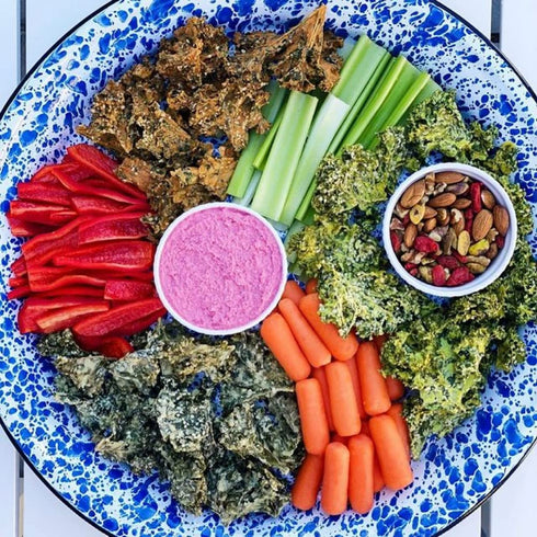 Earthy Krunchy Snacks Kale Chips - Cheezy Lemon Garlic Flavor - High Protein Snack - Crunchy Kale with No Sugar