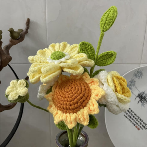 Completed Crochet Flowers Bouquet,Handmade Artificial Flowers Bouquet,Crochet Knitted Gerbera for Thanksgiving Mother's