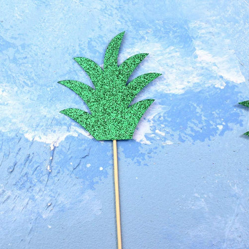 30pcs Pineapple Leaf Cake Toppers and Cupcake Toppers for Wedding and Birthday Party Decor