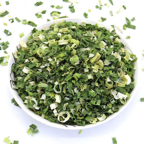 FIFIWER 3.53oz/100g,dehydrated dried scallions onions,Adds a mild flavor and a lot of color to soups, Salads,sauces