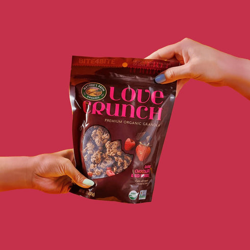 11.5 oz (Pack 1), Love Crunch Organic Dark Chocolate & Red Berries Granola, of Vegan, Non-GMO, Fair Trade, by Nature's