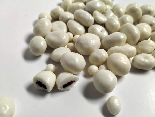 DM Sweets Yogurt Coated Raisins - 1 lb of Fresh Gourmet Sweet Creamy Chewy