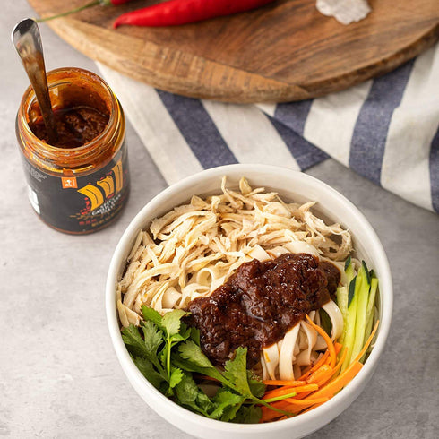 8.5 oz. (Pack 2) BOILING POINT Spicy Garlic Bean Paste for Hot Food Chili Lover, Mala Spicy Sauce Fan