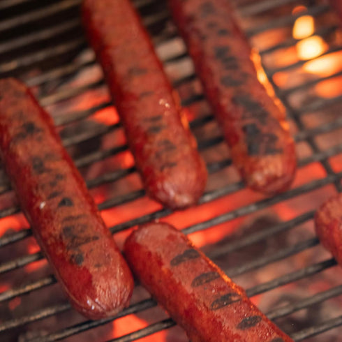 Teton Waters Ranch 100% 8oz Bun Length Uncured Beef Hot Dogs, Grass-Fed Beef, Fully Cooked, No Antibiotics or Hormones