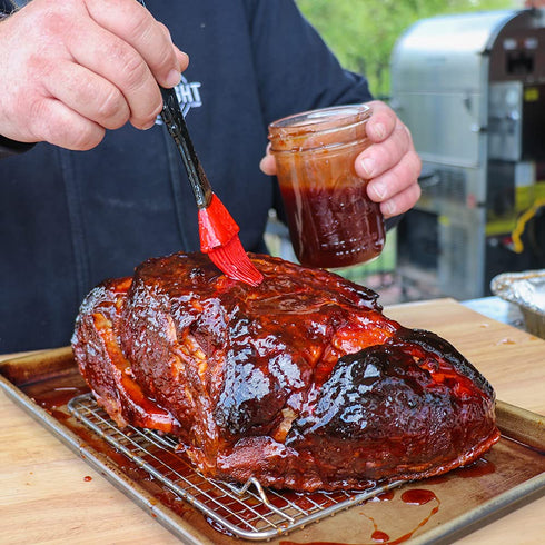 6 oz Killer Hogs Hot Sauce, Spicy Grill and BBQ Condiment, Aged Red Peppers, Tangy Vinegar, and Garlic