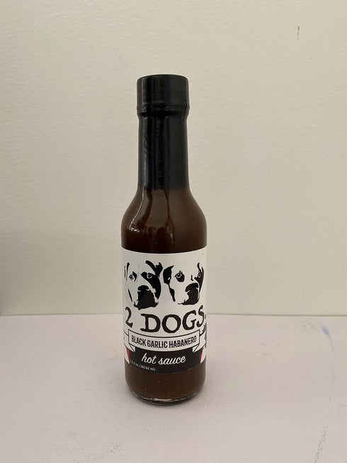 2 Dogs Hot Sauce (Black Garlic Habanero)