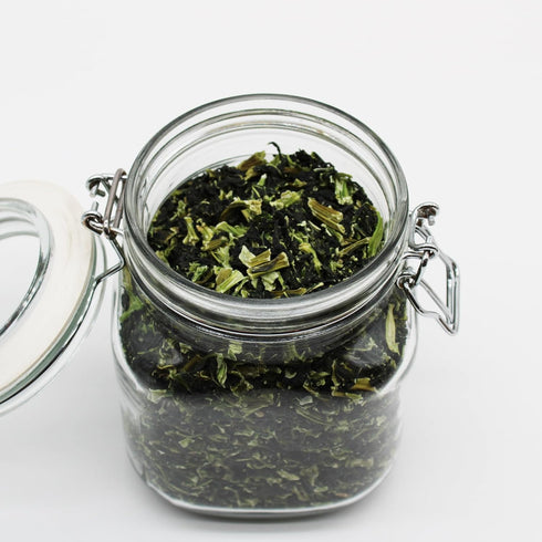 8oz Naturejam Dried Kale Flakes Flavor Booster & Natural Color Ingredient - Ready-to-Use Green Veggie Flakes