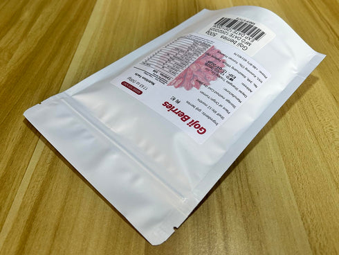 MIHUNTANG 17.63oz/500g Dried Goji Berries Whole Fruit Raw Sun-Dried Red Goji Large Berry Perfect for Tea, Smoothies