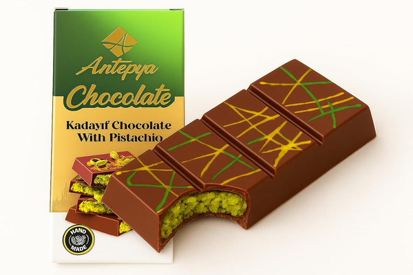 Dubai Chocolate Bar Pistachio, Crunchy Knafeh Chocolate Bar with Pistachio Cream and