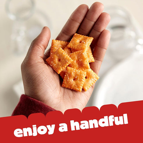 22oz (10 Cheez-It Cheese Crackers, Baked Snack Crackers, Office and Kids Snacks, Original, Case Cups)