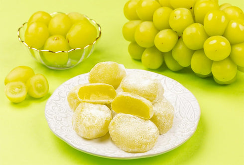 130g, Mochi Shine Muscat Traditional Japanese Rice Cakes, Soft Chewy Wagashi Food Sweets