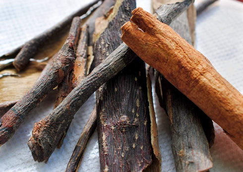 Mauby Bark and Spices - Single 3 Oz Pack, Mavi, Maby, Bitter Bark, Makes Cool Refreshing Beverage