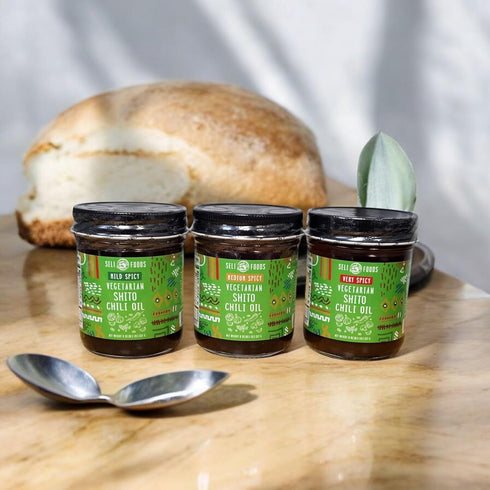 Seli Foods (8 oz, Vegetarian Shito sauce/Chili Oil/Delicious hot sauce enhanced with mushroom. Savory taste not sweet