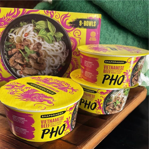 Generic 9 24.1 oz Vietnamese Pho Beef Noodle Soup, Gluten Free, Bowls with Chili Oil