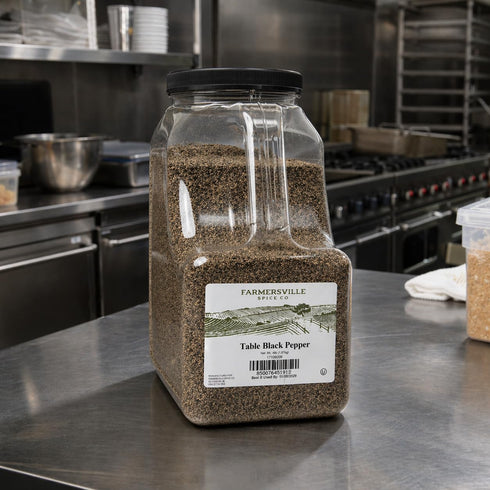 28-32 5 lb Farmersville Spice Co. Table Grind Black Pepper Mesh, Handle Jug, Kosher Spice for Foodservice