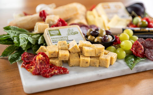 Sets, 3-Pack, Farmers Market, Gluten Free, Keto, Paleo, Low Sodium, Zero Sugar, Wisconsin Cheese Gift Dutch Style