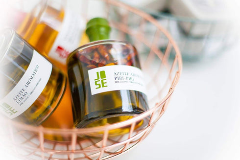 250 Jose Gourmet Olive Oil with Piri-Piri, grams