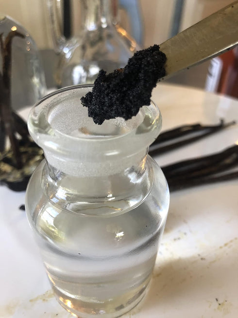 2oz 5"-7" Grade B Organic Madagascar Vanilla Beans for extract. Certified USDA Organic. by FITNCLEAN VANILLA Whole