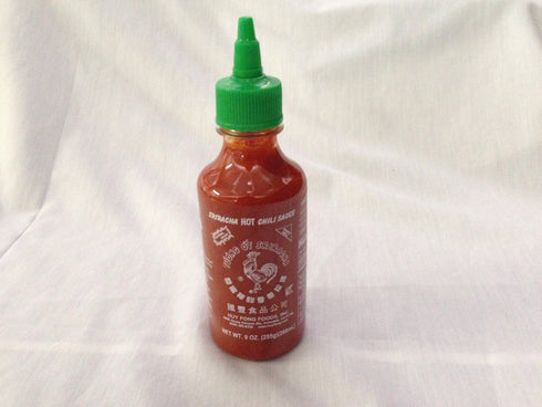 Huy Fong , Sriracha Hot Chili Sauce, 9 Ounce Bottle (12 Pack)