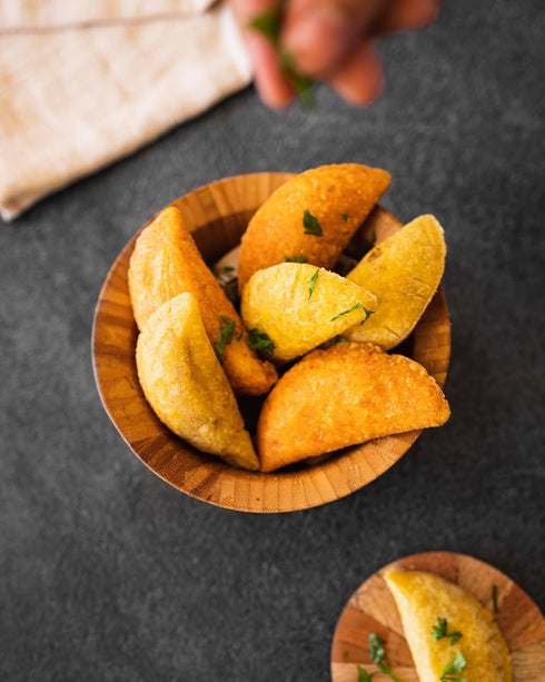 3-12 PACK (36 MINI BEEF EMPANADAS) GLUTEN FREE, HANDMADE USING NATURAL INGREDIENTS. NO GMO. AIR FRY, OR BAKED OR DEEP