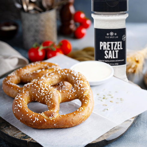 (8 The Spice Lab Coarse Pretzel Salt Gluten Free, Kosher Crunchy Salt Crystals Non-Melting for Baking Perfect
