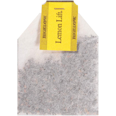 28 Count (Pack 1) Bigelow Lemon Lift Black Tea Bags of Lemon Flavored Black Tea Naturally & Artificially Flavored