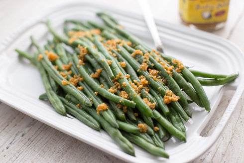 6.4 oz Garlic Gold Organic Toasted Garlic Granules in Extra Virgin Olive Oil, Crunchy Garlic in Olive Oil, Glass Jar
