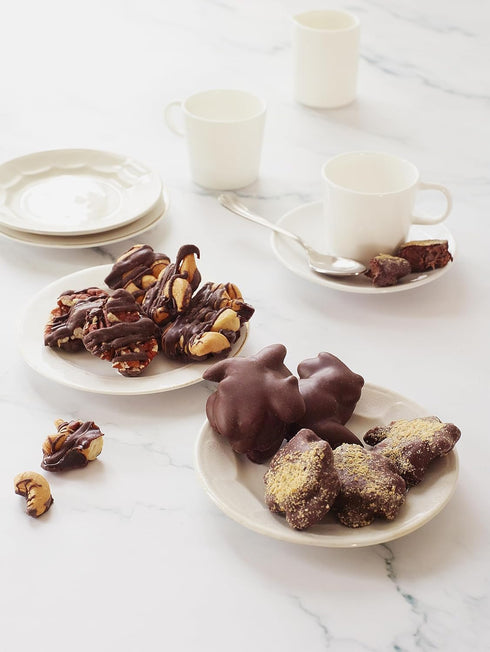 Nut Clusters Chocolate Gift Box - Assorted Caramel Brittles, Pecan Patties, Almond & Cashew Clusters, Kosher Dairy Free