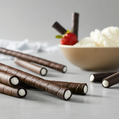Aplenty 5 oz Amazon Brand - , Cookies & Cream Rolled Wafers