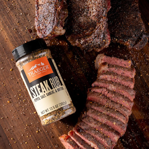 SPC281 Traeger Grills Steak Rub, Premium BBQ Seasoning with Pepper, Salt, Garlic & Butter Flavor, Bold Savory Blend
