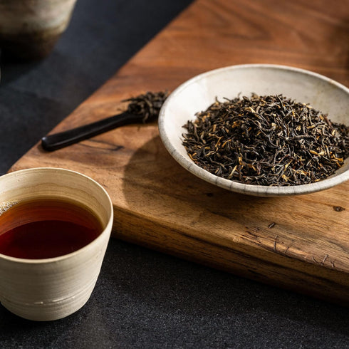 4 14+ Rishi Tea Golden Yunnan Black Tea - Organic, Loose Leaf Tea, Smooth & Rich Ancient Chinese Tea, Energizing