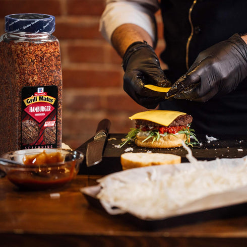 McCormick Grill Mates Hamburger Seasoning, 24 oz Container with Bold Blend of Ground Peppers and Onion