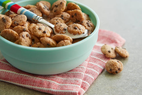 21 Malt-O-Meal Chocolatey Chip Cookie Bites Kids Breakfast Cereal, Family Size Bulk Bagged Cereal, Ounce Resealable Bag