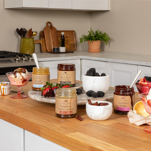 Finch 4 + Fennel Piece Ice Cream Toppings Social Gift Box