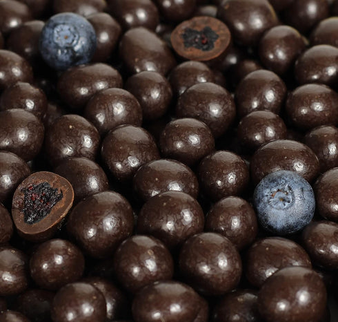 3 LBS Gourmet Dark Chocolate Blueberries by Its Delish, Bulk | Dark Chocolate Covered Fruit with Real Dried Blueberries