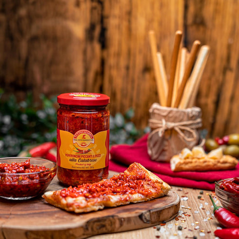 33.5 oz Pack TUTTOCALABRIA Crushed Calabrian Chili Pepper, Paste/Spread, Club Size, All Natural, Non-GMO, Product