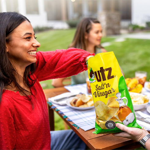 2.75 oz (14 Count) Pack Utz Salt n Vinegar Potato Chips Bags Bold and Tangy Flavor with Signature Crunch Snack